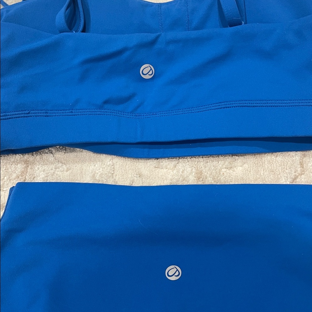 CRZ YOGA Vibrant Blue Sports Bra and Leggings Set - Picture 2 of 3